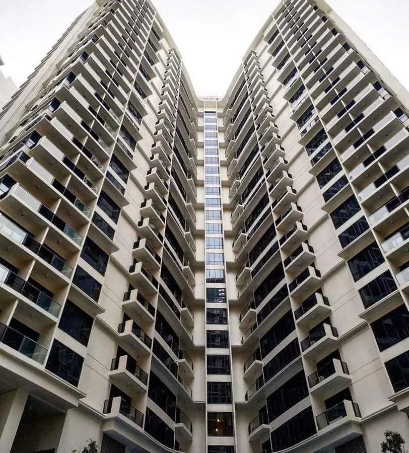 Apartment Morgan Suite Bgc Shortwalk3 Venice Mall Free Pool Gym Manila