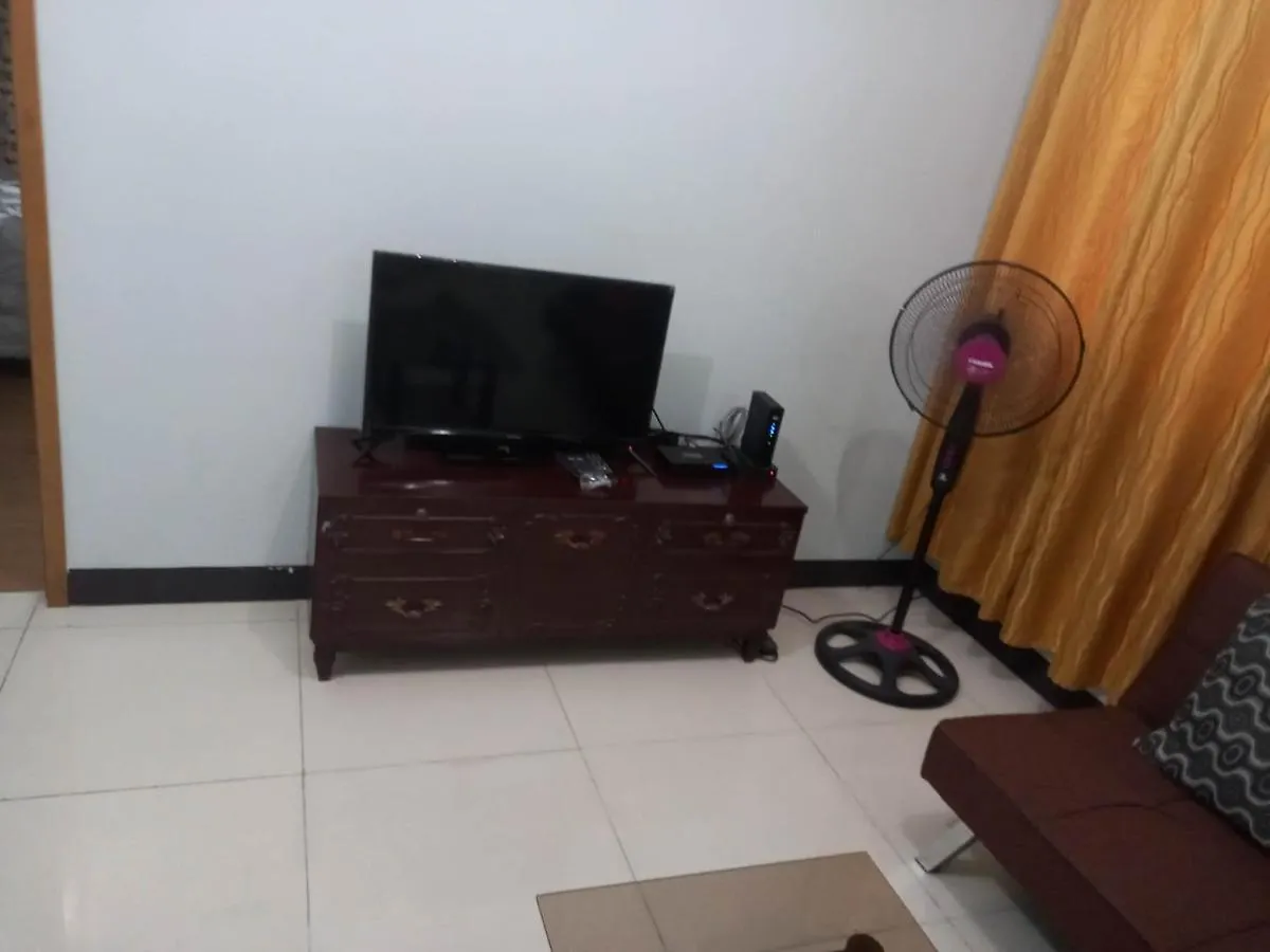 Apartment Morgan Suite Bgc Shortwalk3 Venice Mall Free Pool Gym Manila